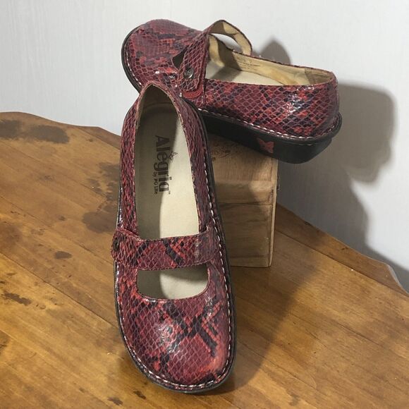 Alegria Mary Jane Clog Womens 37 Red Black Snakeskin Embossed Feliz Shoe Nursing - Picture 2 of 16